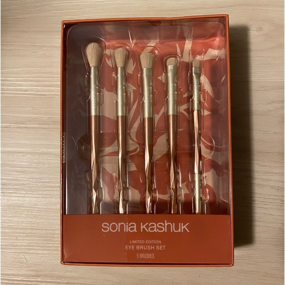 Sonia Kashuk Gold Eye Brush Collection